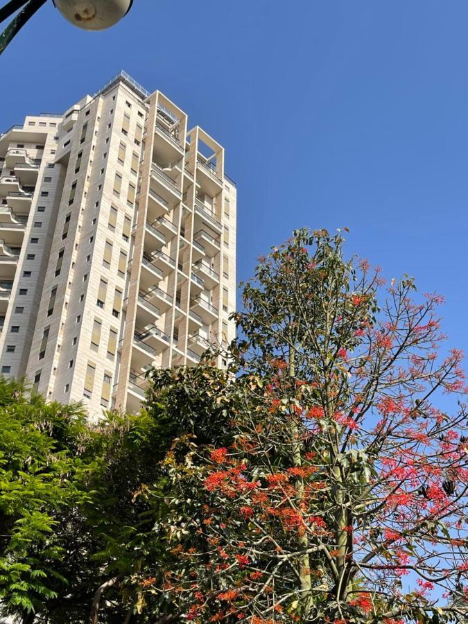 شقة Beautiful Penthouse W/Amazing View, Prime Location رامات جان المظهر الخارجي الصورة